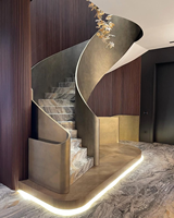 Escalier en colimaçon de luxe pour l'intérieur avec marches en chêne de l'usine de Foshan