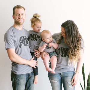 Pai e filho roupa ocasional tshirt personalizado combinando roupas da família - Product Image 1