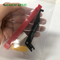 Promotion en gros : Extracteur de fusibles automobile en plastique pour porte-fusibles de voiture