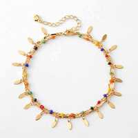 Bracelet de cheville réglable en cuivre plaqué or 18 carats avec perles colorées et pendentif feuille, style bohème pour femme, idéal pour l'été et la plage