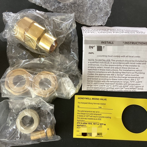 Neue Original Ready Stock AM101-USTG-1LF <span class=keywords><strong>3</strong></span>/<span class=keywords><strong>4</strong></span> "70-145F Industrielle Automatisierung PAC Dedicated PLC Programming Controller - Product Image 1