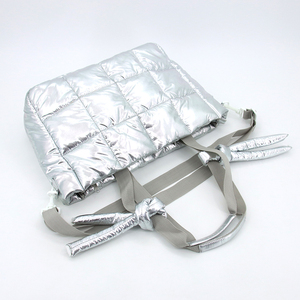 KS Bolso <span class=keywords><strong>de</strong></span> compras <span class=keywords><strong>de</strong></span> nailon acolchado <span class=keywords><strong>de</strong></span> lujo extra grande para mujer, bolso <span class=keywords><strong>de</strong></span> hombro largo hinchado, cierre abierto, logotipo personalizado <span class=keywords><strong>de</strong></span> algodón para regalos - Product Image 3