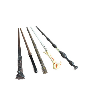 <span class=keywords><strong>Baguette</strong></span> <span class=keywords><strong>Magique</strong></span> Classique du Monde des Sorciers, Accessoire <span class=keywords><strong>de</strong></span> Cosplay, Ornement Décoratif pour Costume d'École <span class=keywords><strong>de</strong></span> Magie - Product Image 4