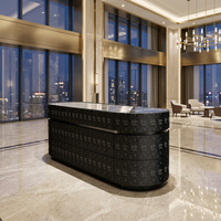 Luxuriöser Wohnzimmerschrank aus Massivholz mit Edelstahl und elektrischer Hebefunktion, platzsparendes Design, Heimtextilien