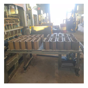Máquina de Bloques QT10 15, Baja Inversión, Alta Rentabilidad, Planta de Fabricación de Ladrillos Huecos Entrelazados Totalmente Automática - Product Image 5