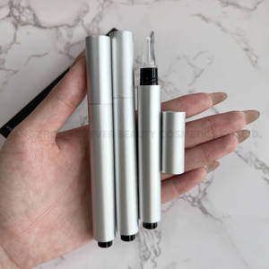 Repulpeur de lèvres personnalisable avec logo, effet volume extrême, sain, végétalien, liquide à base d'<span class=keywords><strong>acide</strong></span> <span class=keywords><strong>hyaluronique</strong></span>, brillant, amélioration instantanée des lèvres - Product Image 4