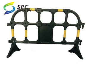 Venta al por mayor temporal de plástico, ligero y duradero de seguridad portátil peatonal de barrera de control de multitudes de tráfico cerca de la <span class=keywords><strong>barricada</strong></span>. - Product Image 5