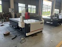 Máquina CNC Router para Madera SUDA de 3 Ejes, Husillo de 3KW, Recorrido de 1300x2500mm, Grabado en Acrílico, Husillo Único, Motor de 220V/380V, Bomba de Engranajes