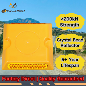 OWLEYE RSP5 Baliza Solar de Carretera Ojo de Gato Blanca de <span class=keywords><strong>ABS</strong></span> 100x100mm con Clasificación IP68, <span class=keywords><strong>Reflector</strong></span> Prismático de Alta Intensidad, 300m de Distancia Visual, 20T - Product Image 1