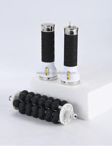 Mesin pijat penggulung leher terapi tekanan getar elektrik bola dalam genggam untuk otot rileks penghilang nyeri - Product Image 3