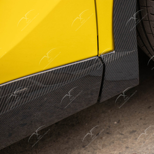 Kit Carrozzeria Lotus Eletre S+R+ in Fibra di Carbonio: Spoiler Anteriore, Griglia, Parafanghi, Diffusore Posteriore, Alettone Posteriore, Decorazione Cofano - Product Image 4