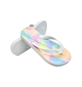 Nuevas <span class=keywords><strong>Chanclas</strong></span> de EVA con estampado de arcoíris a la moda, Estilo Hawaiano para niños, parte inferior plana, antideslizantes, cómodas para el verano - Product Image 3