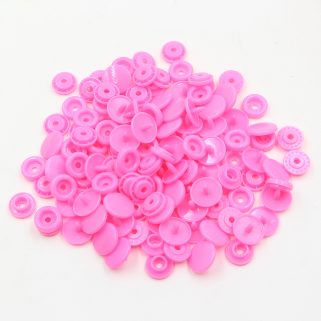 Wholesale Cheap Garment Plastic Snap Button New Design with Shank Style and Bead Decoration Plating Technics