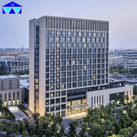 Immeuble d'appartements préfabriqués multi-étages à structure en acier résistant aux cyclones, condos côtiers préfabriqués