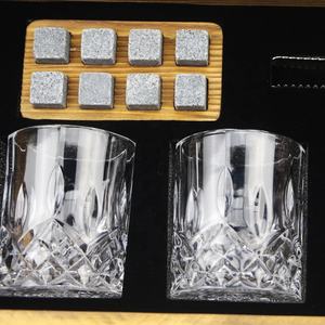 Ensemble de pierres à Whisky artificielles avec 2 verres, boîte de luxe faite à la main avec 8 Cubes à glace en <span class=keywords><strong>granit</strong></span> et pierres à Whisky - Product Image 2