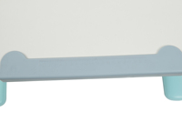 Table d'étude ergonomique pour enfants, réglable en hauteur par manivelle, avec protection dorsale anti-chute et tiroir dissimulé