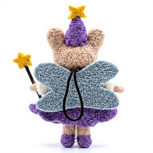 Ornement de souris féerique en feutre de laine écologique fait main, robe violette, décoration de Noël traditionnelle - Product Image 4