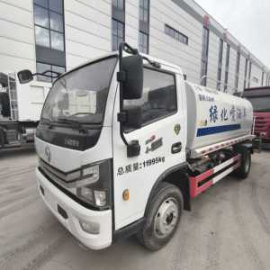 Camión Cisterna <span class=keywords><strong>de</strong></span> Agua Potable Barato, Nuevo, Howo Dongfeng Foton 6x4 8x4 4x2, 6 Ruedas, <span class=keywords><strong>Mini</strong></span> Camión Cisterna con Aspersor - Product Image 1