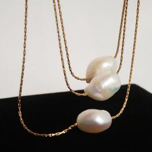 Nouveau Design 2025 Collier Pendentif Perle Baroque Personnalisé en Acier Inoxydable Anti-ternissement Plaqué Or, Chaînes Tendance en Gros - Product Image 2