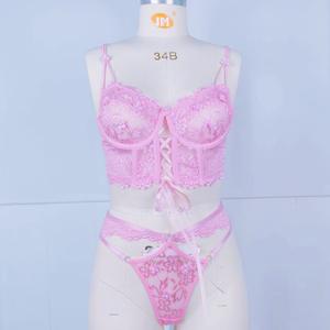 Ensemble de lingerie en dentelle avec soutien-gorge à armatures et fleurs 3D perlées - Product Image 5