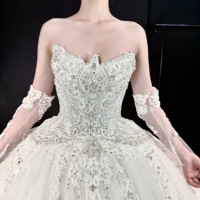 Importé italien maille robe de mariée estampage à chaud bas maille Arrangement de fleurs ongles perles a-ligne robe de banquet de mariage