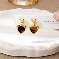 Bijoux de couleur dorée Boucles d'oreilles de forme irrégulière en forme de coeur imprimé léopard-Boucles d'oreilles quotidiennes élégantes de style Instagram pour femmes cadeau