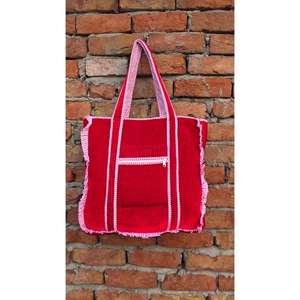 Bolsa de lona acolchada de algodón con estampado tradicional, hecha a mano, elegante, ligera, duradera y espaciosa. - Product Image 2