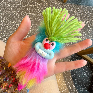 Stylo à bille créatif pour étudiants, design à bouton-poussoir, lapin en peluche coloré à poils longs, plastique, moche-mignon, multicolore, pour journalisation - Product Image 2