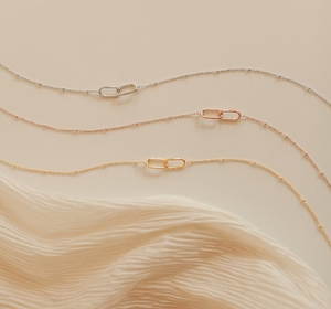 สร้อยคอแบบเรียบง่ายชุบทอง18K สร้อยคอสแตนเลสกันน้ำ - Product Image 1