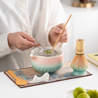 Nouvel ensemble coloré de cérémonie du thé de style chinois, comprenant un bol à matcha en céramique et un ensemble d'accessoires pour le fouettage du thé (Chasen)