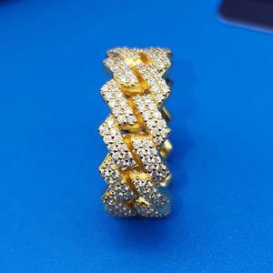 Anillo Clásico de Lujo de Plata de Ley 925 con Moissanita y Piedra Engastada en Puntas, Acabado Pulido, para Regalos de Compromiso Unisex - Product Image 5