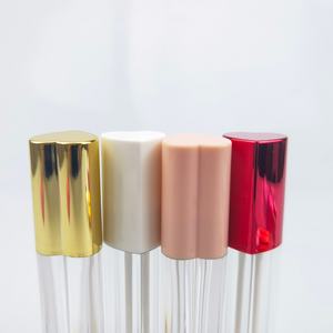 Vente en gros de tubes de gloss à lèvres en forme de cœur, emballages de flacons, contenants liquides vides personnalisés pour rouge à lèvres avec logo - Product Image 5
