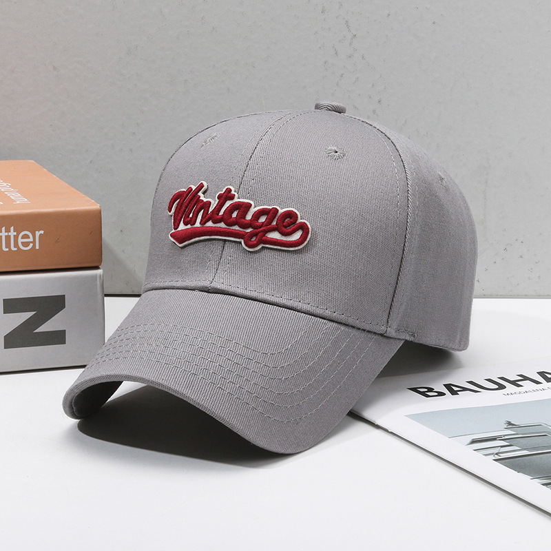 สีเทาเข้ม