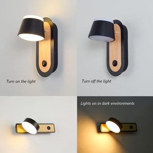 Applique murale LED moderne et simple pour chambre à coucher, corps en aluminium, style hôtelier, avec angle réglable et fixation murale pour lecture à domicile - Product Image 6