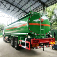 Camion-citerne à transmission manuelle 30000 litres Howo 6X4 371HP Neuf ou d'occasion Petit camion-citerne à huile à vendre