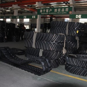 Резиновая гусеница 450x81,5x76, подходит для экскаватора HITACHI EX60 EX75UR JCB8080 8085 SK70 KXO80 E70 E80 - Product Image 2