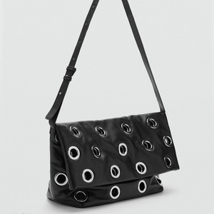 Bolso Retro de Moda con Remaches Metálicos, Bolso de Hombro Estilo Motociclista, Bolso Hobo de Un Solo Hombro, Nuevo Modelo de Primavera, Cuero PU Suave - Product Image 3