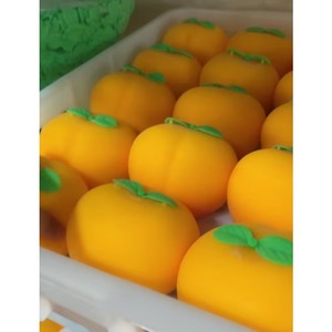 Juguete Antiestrés de Melocotón Amarillo, Juguete Sensorial para Aliviar el Estrés para Niños y Adultos - Product Image 2