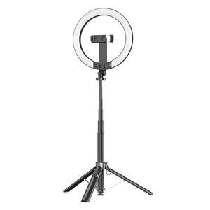 ไม้เซลฟี่พร้อมไฟสำหรับไลฟ์สด พกพาสะดวก ขนาด 10 นิ้ว พร้อมขาตั้งไฟสำหรับถ่ายภาพกลางแจ้ง ควบคุมด้วยรีโมท - Product Image 1