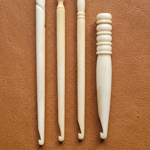 Wholesale Handmade Bone <b>Crochet</b> <b>Hook</b> Natural Knitting Needle <b>Crochet</b> Craft Tool Export Quality <b>Crochet</b> <b>Hooks</b> Set At Cheap Rate - Product Image 1