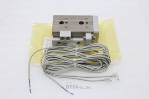   Cylindre de table coulissante pneumatique authentique NIB MXQ20-30AS-M9BVL CYL-TAB-I-9878B32 - Product Image 1