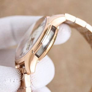 Reloj de Pulsera de Lujo Personalizado y Sofisticado con Correa de Acero en Oro Rosa, Esfera Blanca, Fecha, Mecanismo Automático, para Hombre - Product Image 5