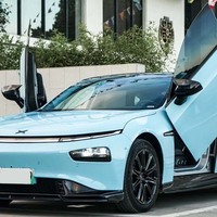 Nueva Película de Vinilo Camaleón Metálica Brillante para Carrocería de Automóvil AIKS PET Diamond, Cambia de Color de Negro a Rojo, con Garantía de 5 Años