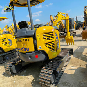 Mini-excavatrice dotée d'une grande maniabilité et de multiples options d'accessoires Komatsu PC35MR Excavatrices d'occasion - Product Image 2