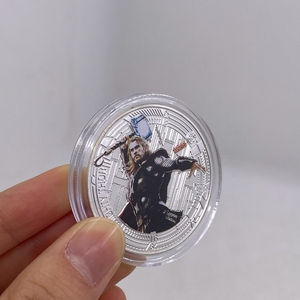 Moneta Commemorativa Personalizzata di Famosi Eroi dagli Film USA Placcata in Argento Regalo da Artigianato Metallico - Product Image 2