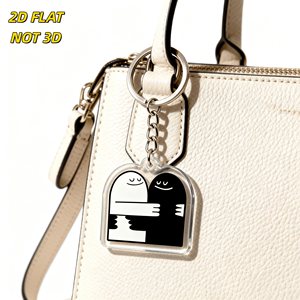 Llavero de acrílico Yin Yang con fantasmas abrazándose, bonito dios dual de espíritus en blanco y negro, de plástico transparente con anillo y cadena de metal - Product Image 4
