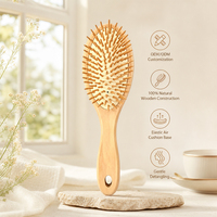 Brosse à cheveux en bois massif OEM personnalisée, poils en bois, coussin ovale, brosse démêlante pour massage du cuir chevelu, pour femmes et hommes, cheveux épais, longs et bouclés