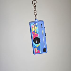 กล้องขนาดเล็กพกพา 1080P กล้องดิจิตอลแบบพวงกุญแจ กล้องถ่ายรูปขนาดจิ๋วแบบสร้อยคอ สำหรับเด็ก ท่องเที่ยว สนุกสนาน และแจกเป็นของขวัญ - Product Image 4