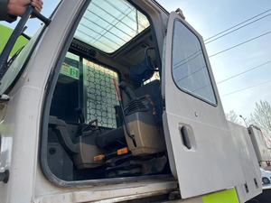 Pre-owned 35T Zoomlion Truck <b>Crane</b>, Original Engine and Premium Hydraulic Pump, Reliable On-site Lifting Equipment - Product Image 6