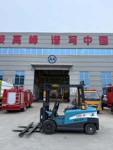 รถยกไฟฟ้าขนาดเล็ก1.5-2ตันรถยกไฟฟ้าสภาพใหม่พร้อมแบตเตอรี่ลิเธียมขนาดเล็ก - Product Image 5